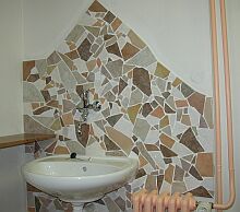 Mozaika na zdi